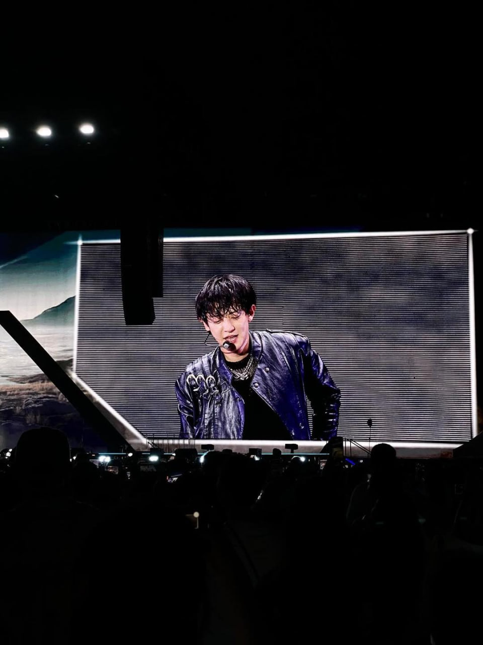 photo2026 04 2523 25 30