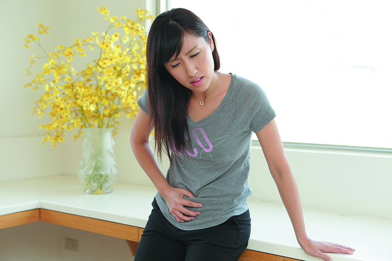 mot phu nu 32 tuoi luon dau du doi moi khi an ai voi chong bac si mang sao 3 nam khong kham anh3