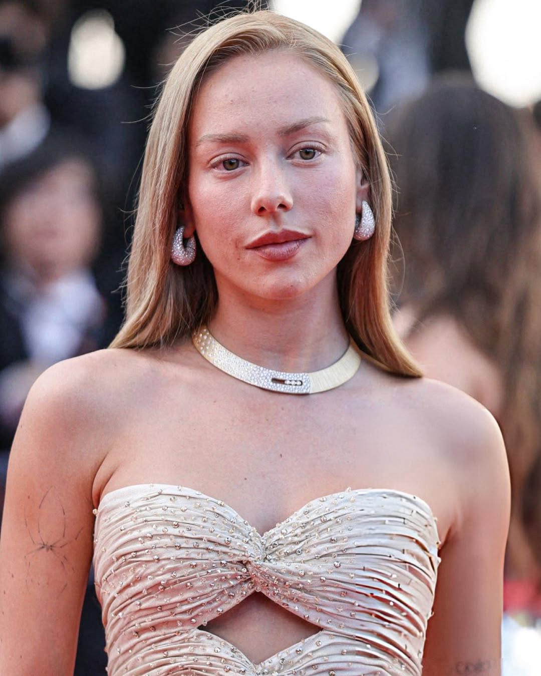 spanish actress and girlfriend of kylian mbappe ester exposito arrives for the screening of 2