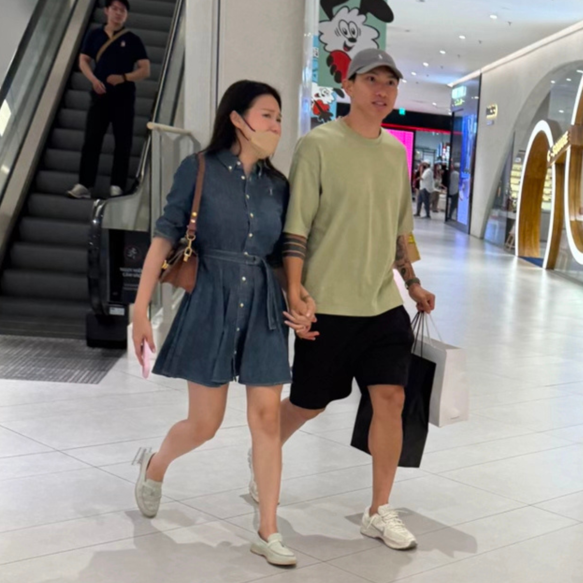 lang toi gian du lich hinh vuong sach anh