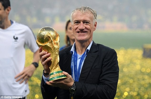 deschamps 15320457367711336935777 1781082394201409907336