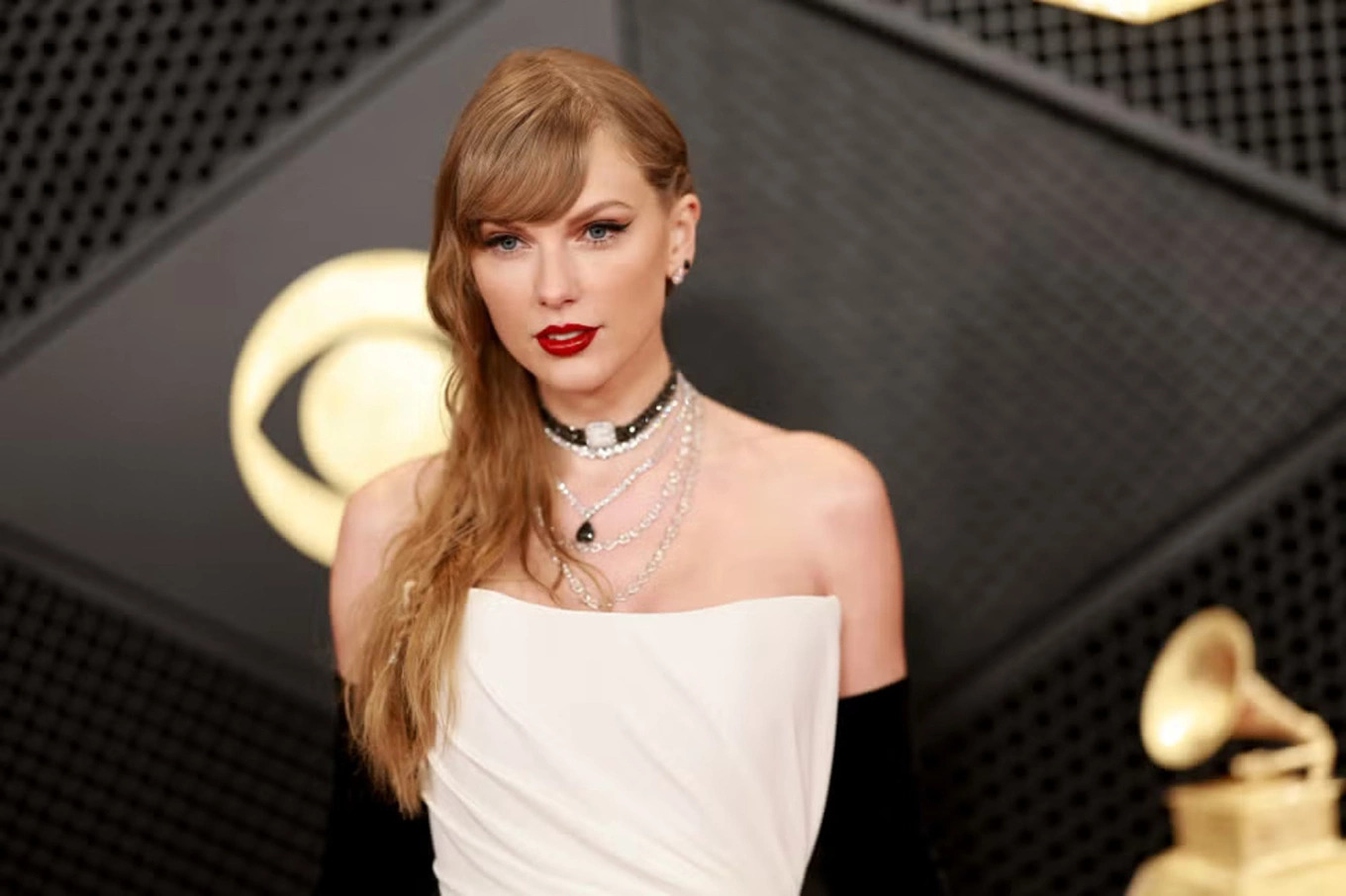 taylor swift attends the 66th 6000 8300 1738291567