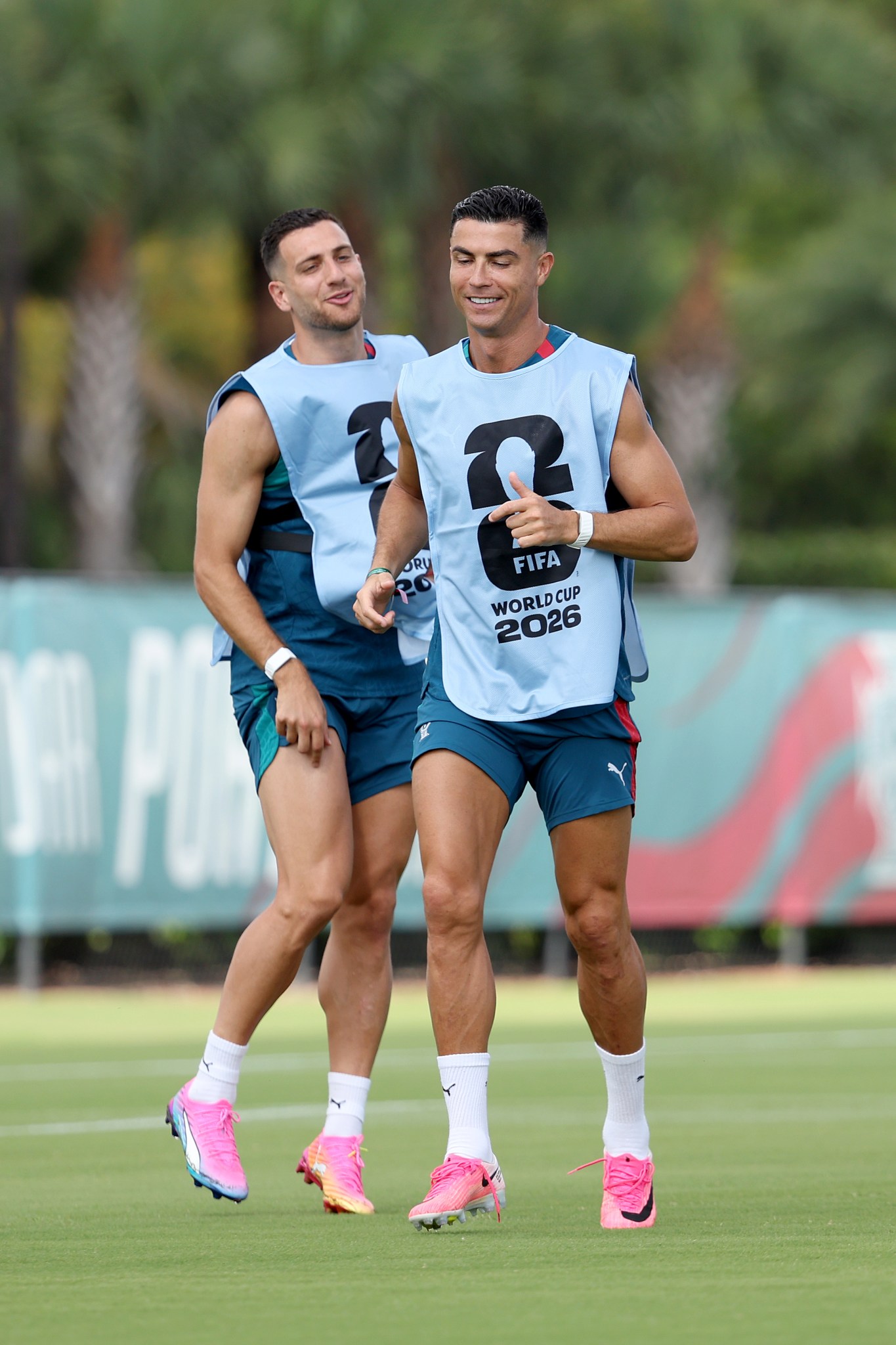 cristiano ronaldo 7 diogo dalot 1088845021 1782000436241109752198