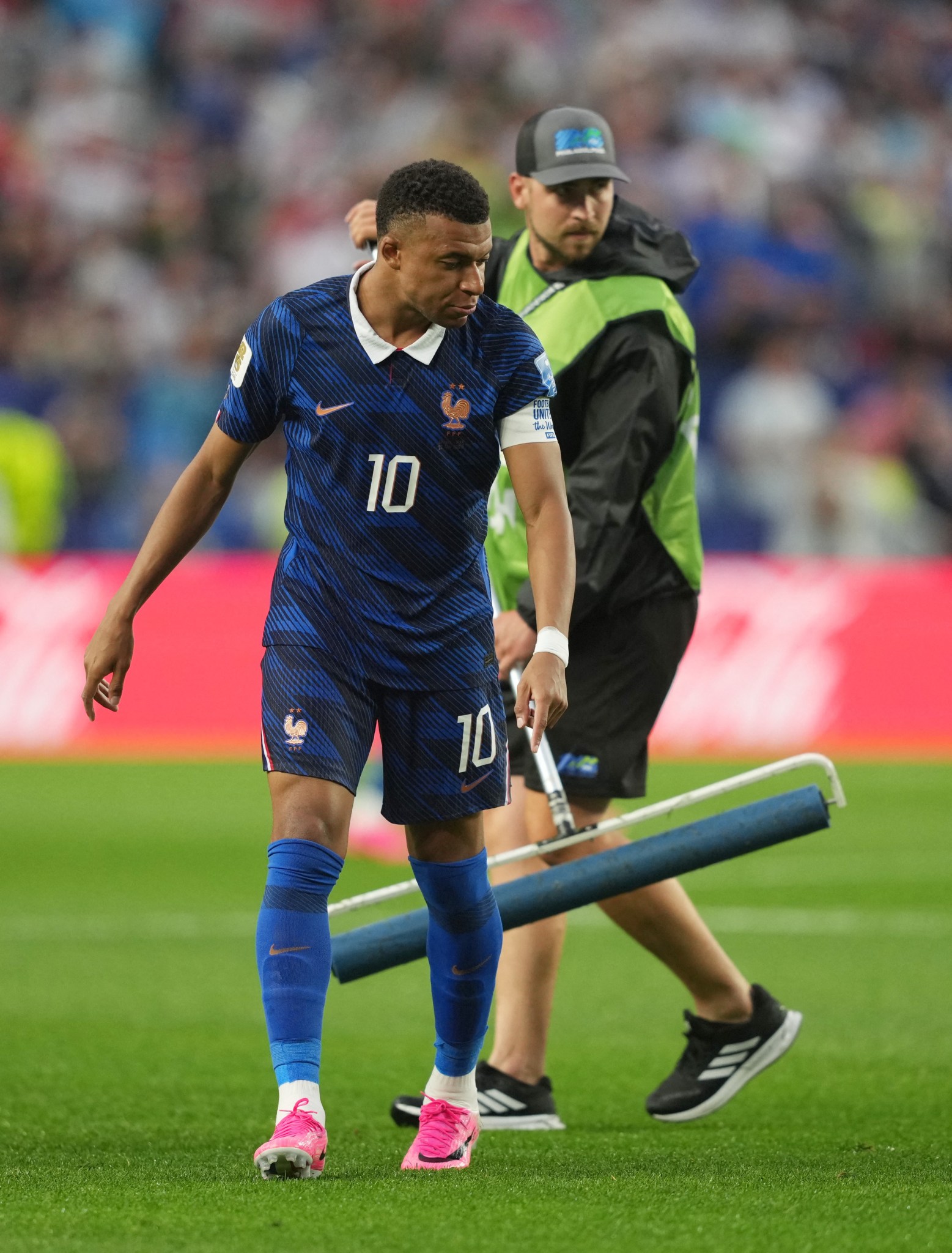 2026 frances kylian mbappe checks 109030452230c876 1782199633982131207252