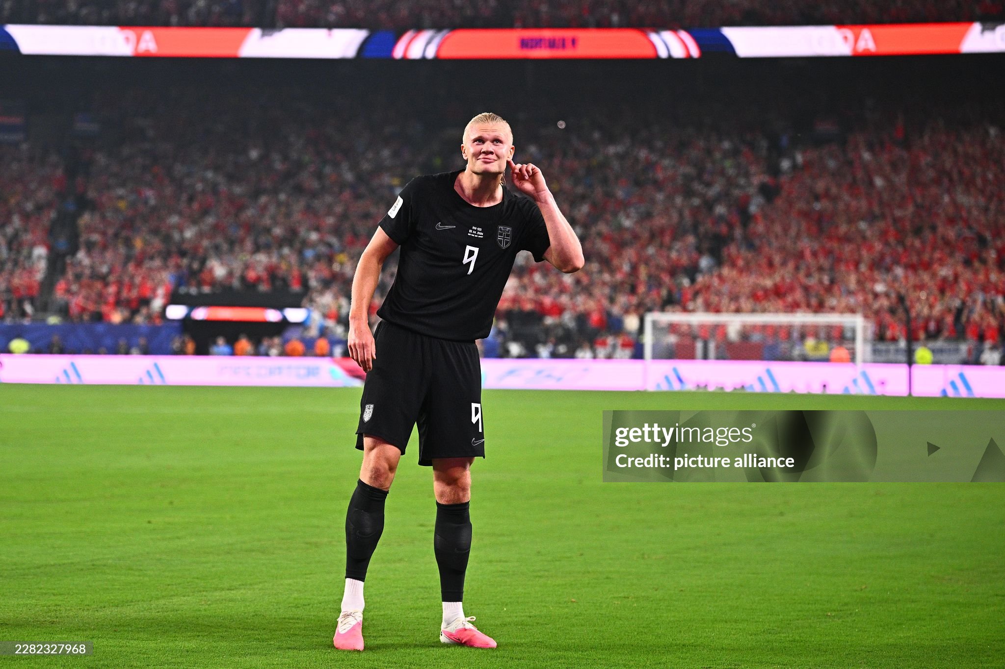 gettyimages 2282327968 2048x2048