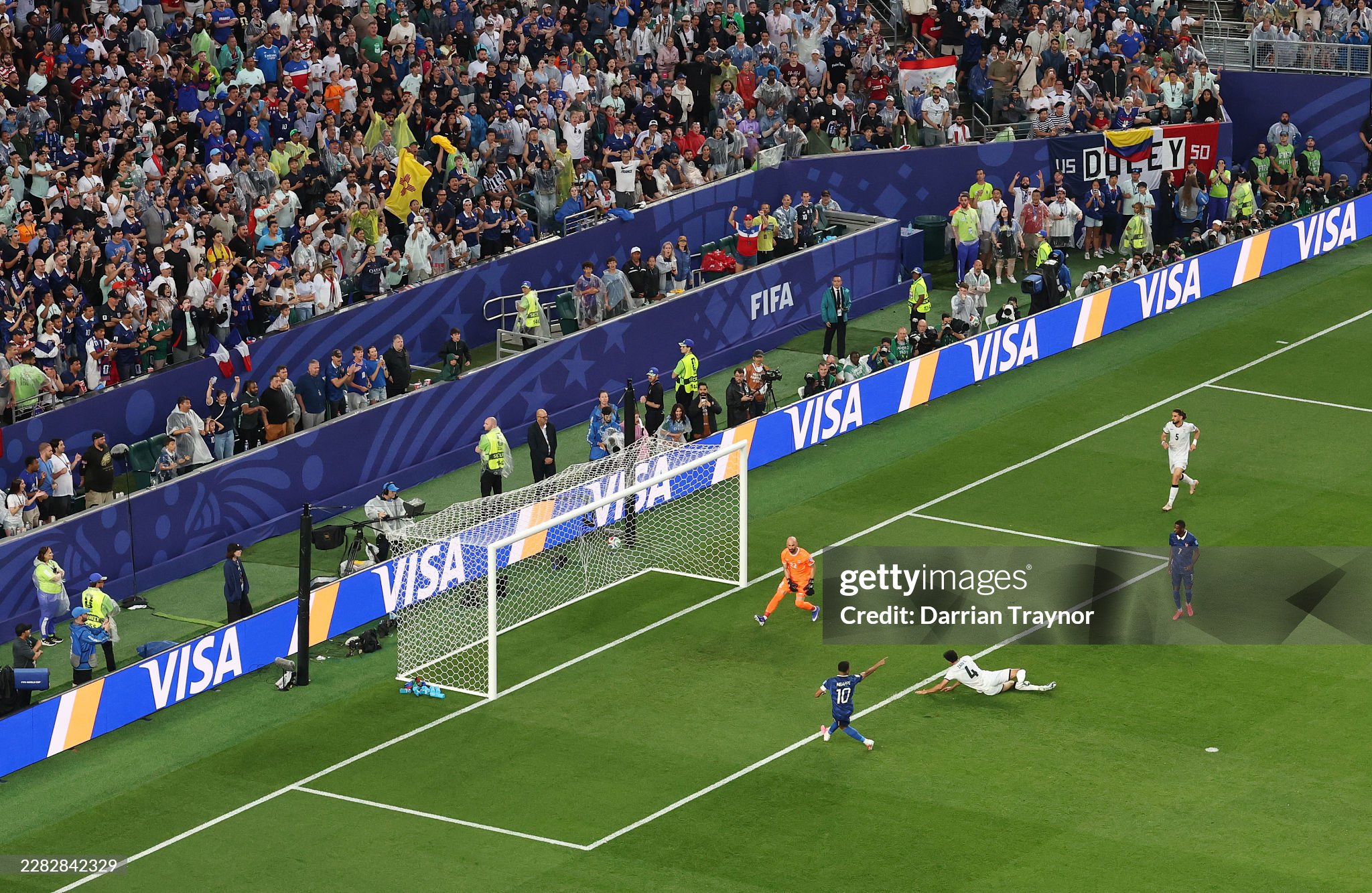 gettyimages 2282842329 2048x2048