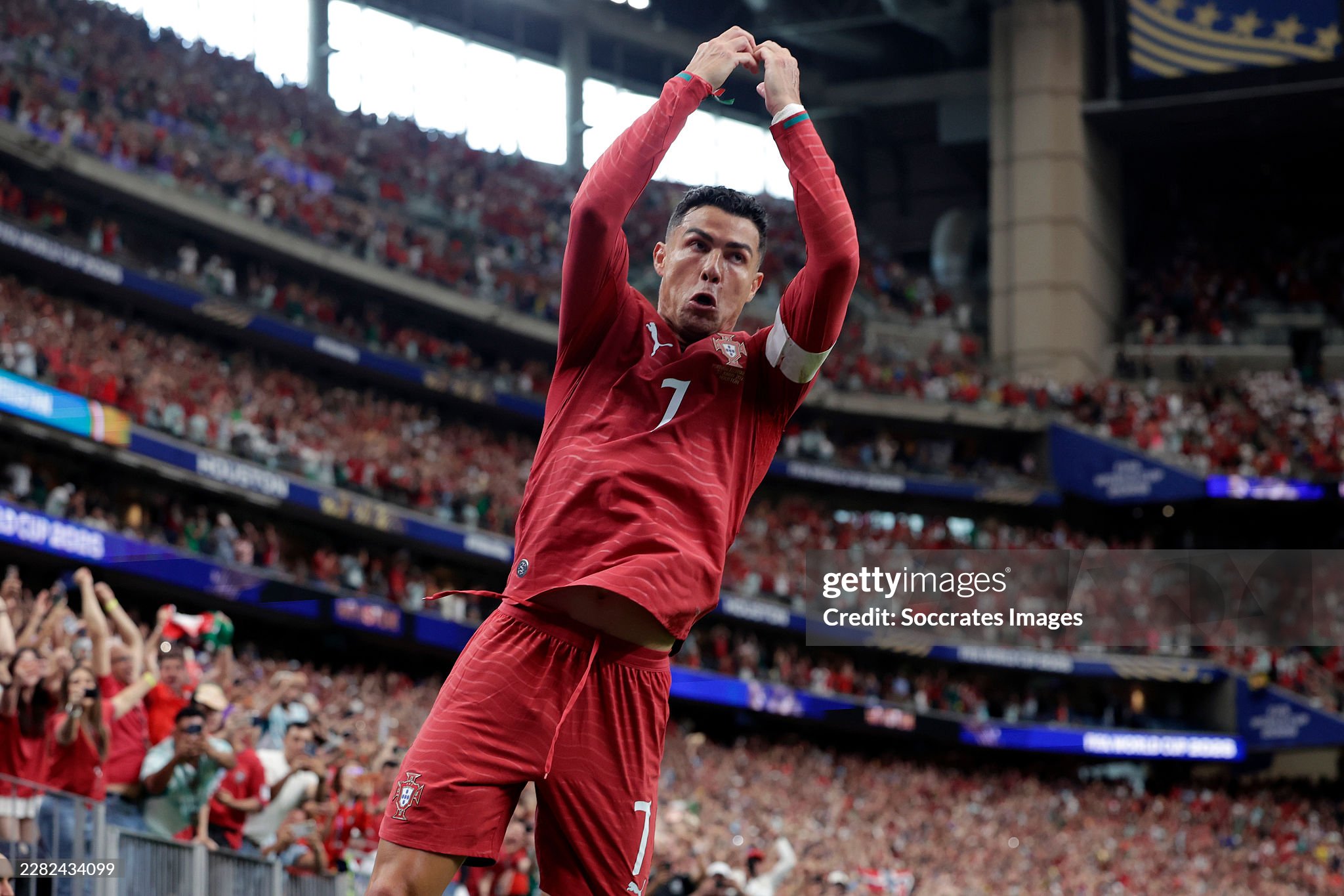 gettyimages 2282434099 2048x2048