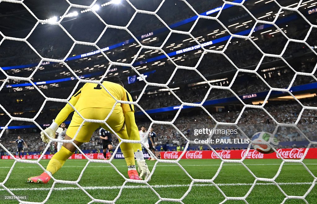 gettyimages 2283148461 1024x1024