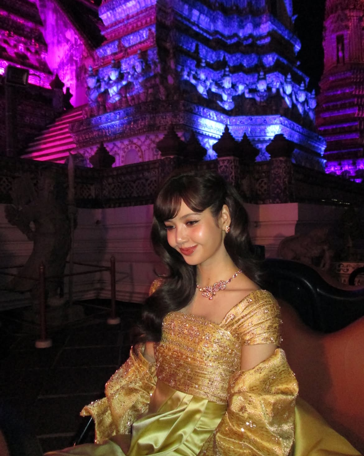 unforgettable night at wat arun with amazingthailandxlisa 2