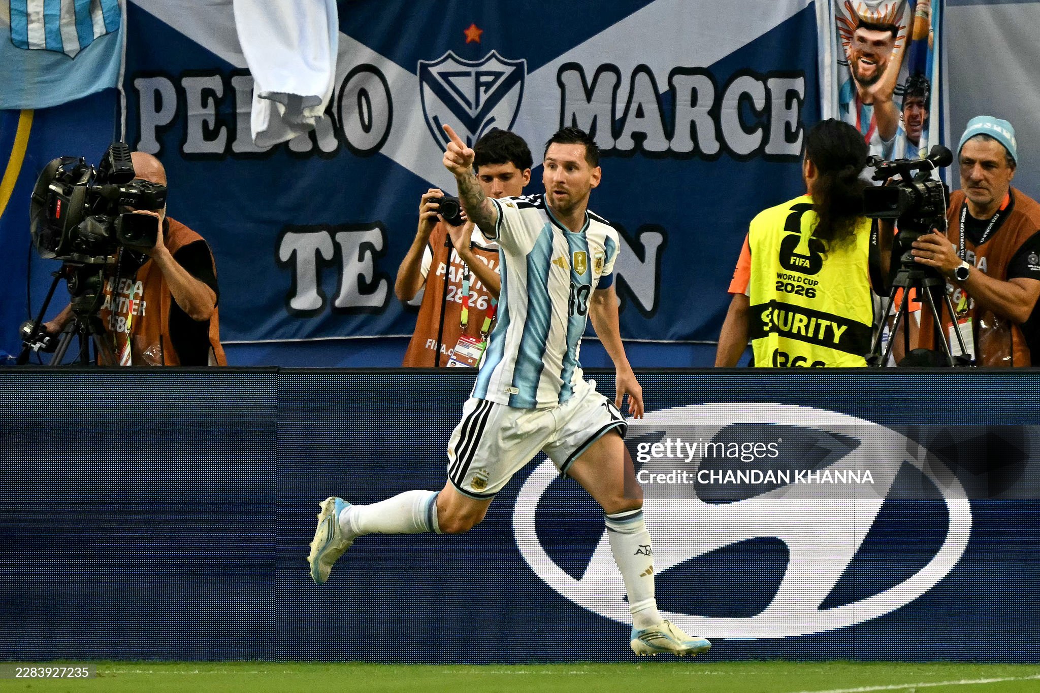 gettyimages 2283927235 2048x2048 gettyimages 2283927235 2048x2048
