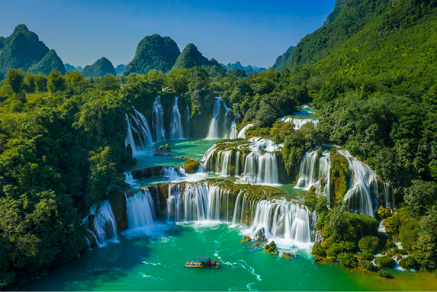thac ban gioc lot vao bang xep hang nhung thac nuoc dep nhat the gioi