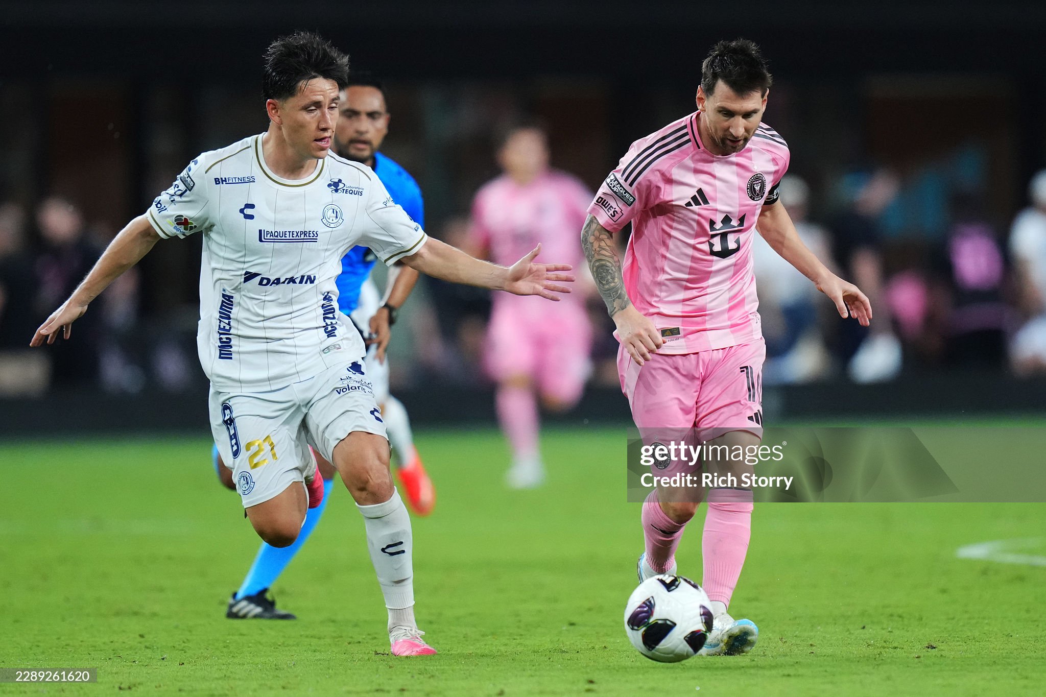 gettyimages 2289261620 2048x2048