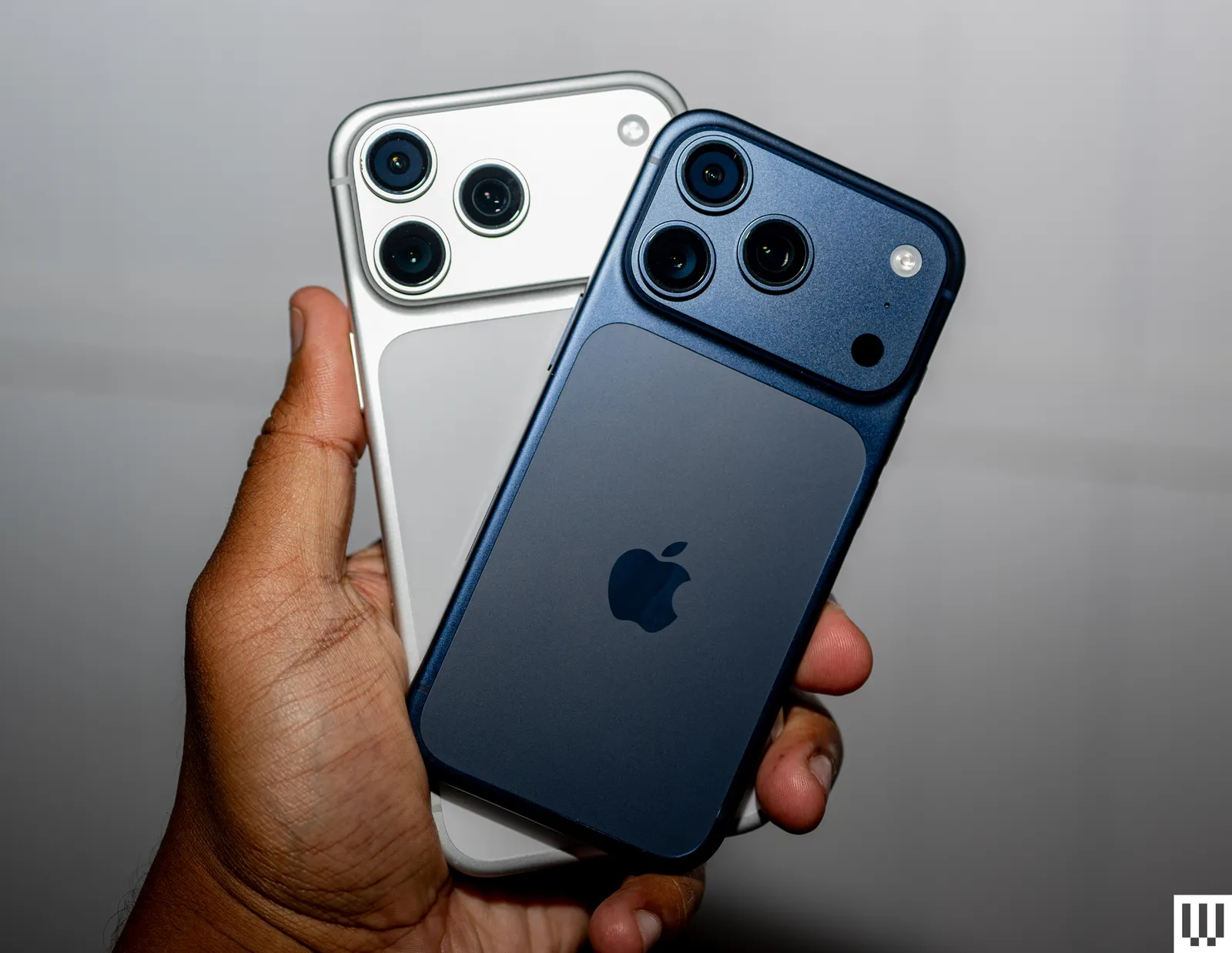 apple iphone 17 pro and pro max source julian chokkattupng