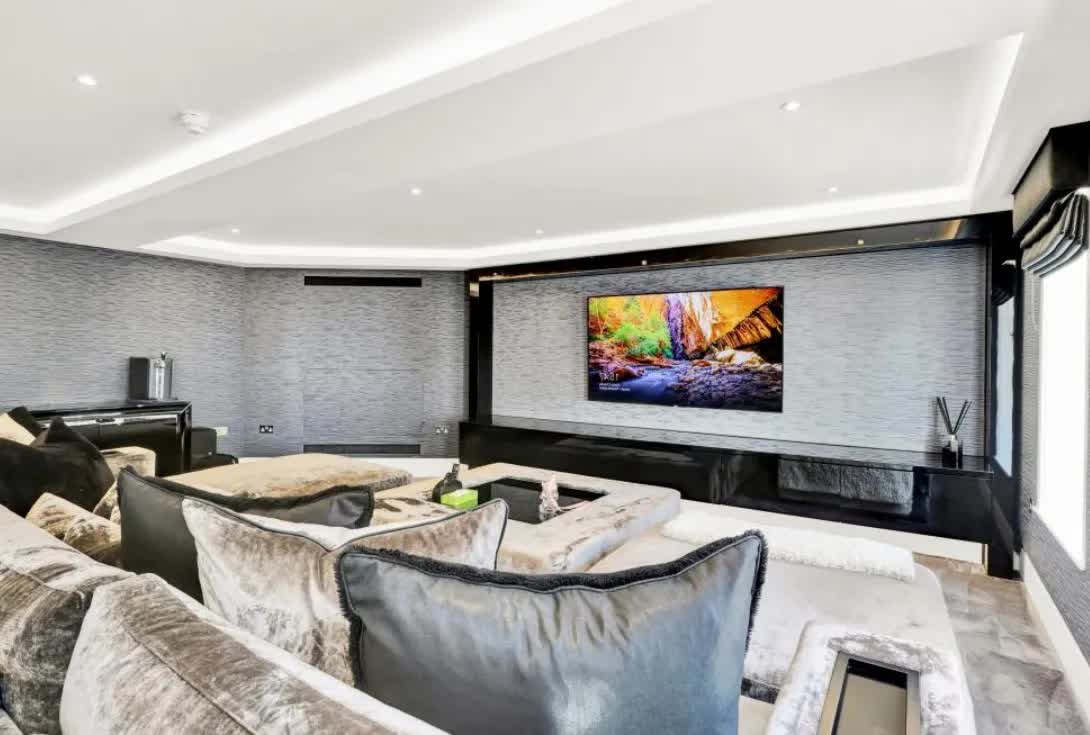 www rightmove co uk house 1105454381 178857320694454641592