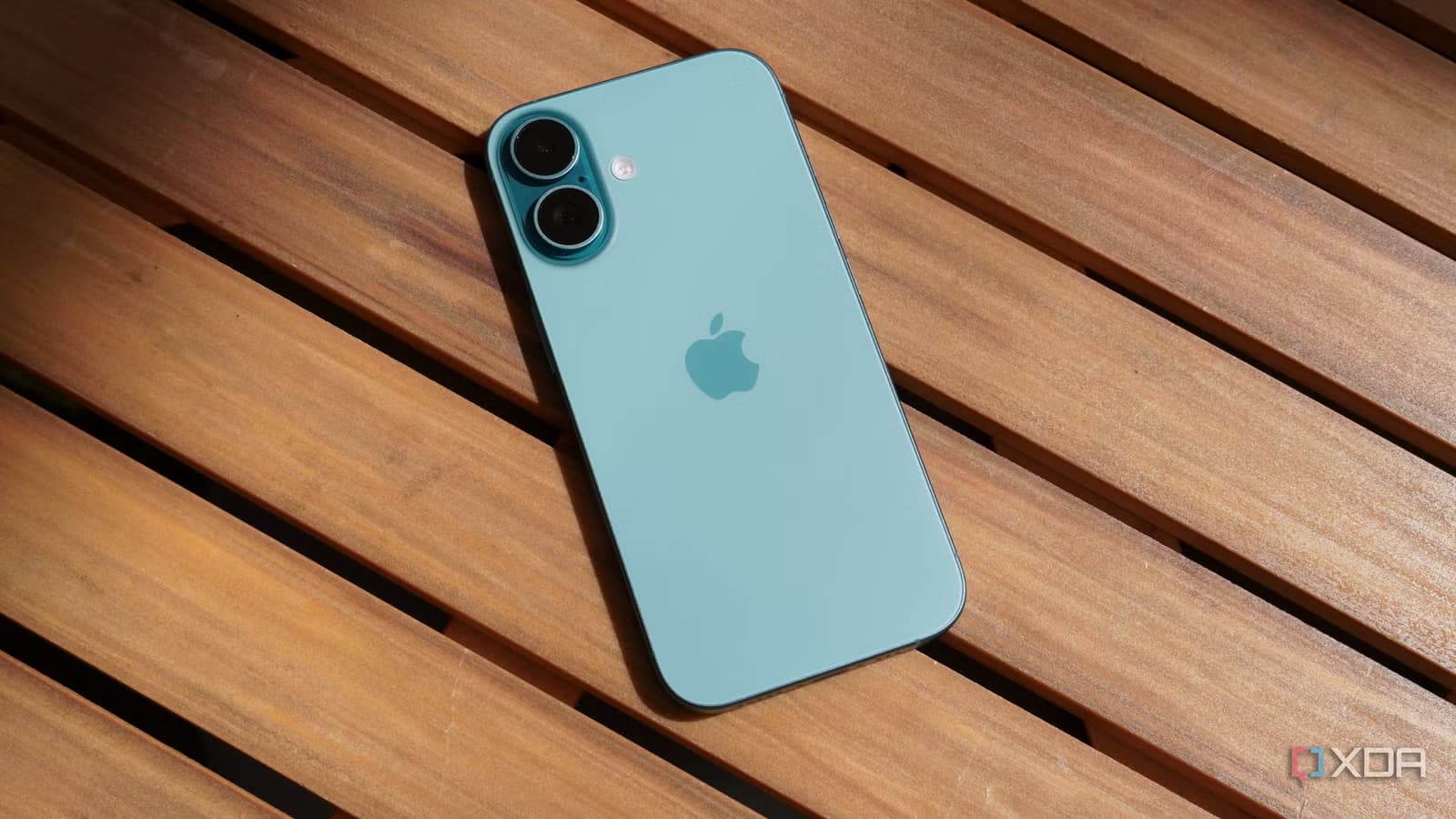 iphone 16 featured