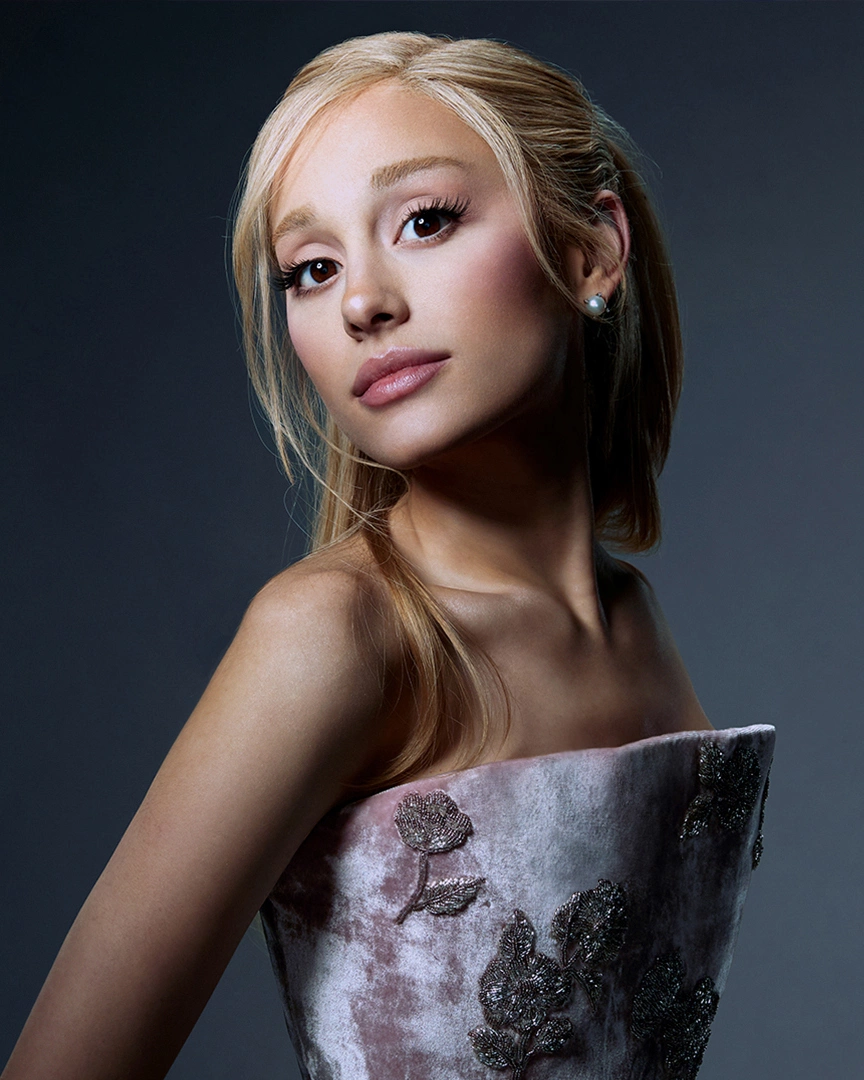 ariana grande 1 7004 1710212312