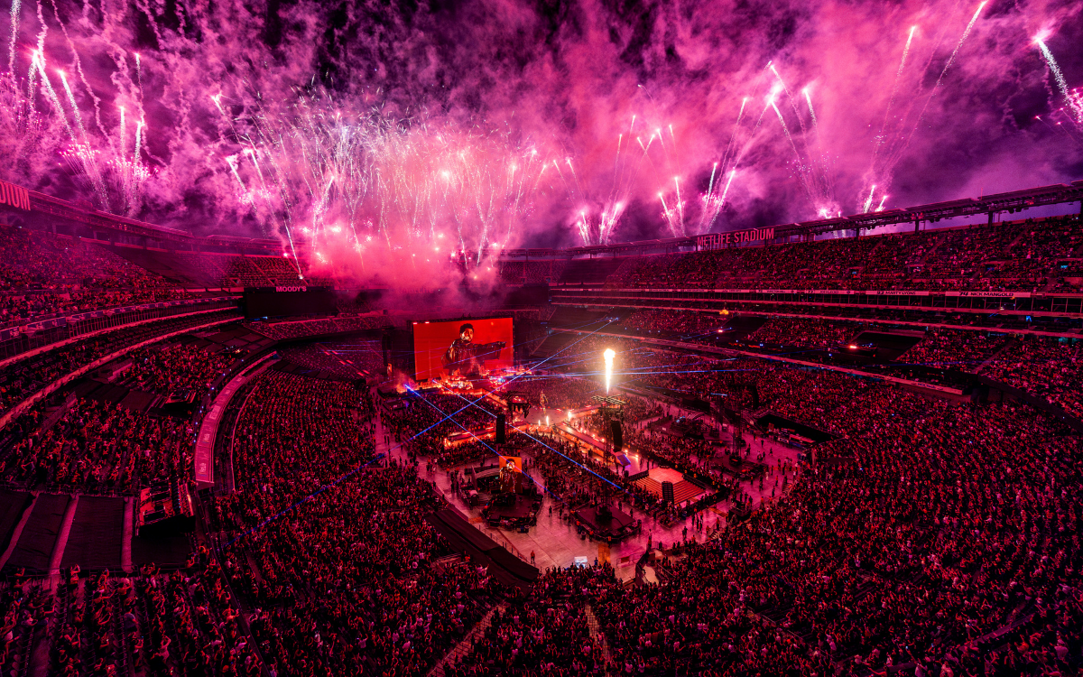 the weeknd at metlife stadium matthew swensen