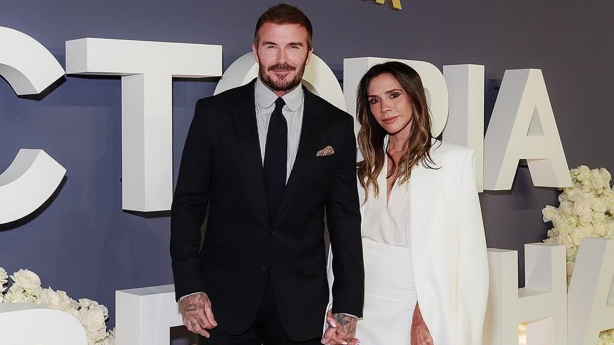 victoria beckham va chong tron 2149 7568 1760090232 1791766257250182275841