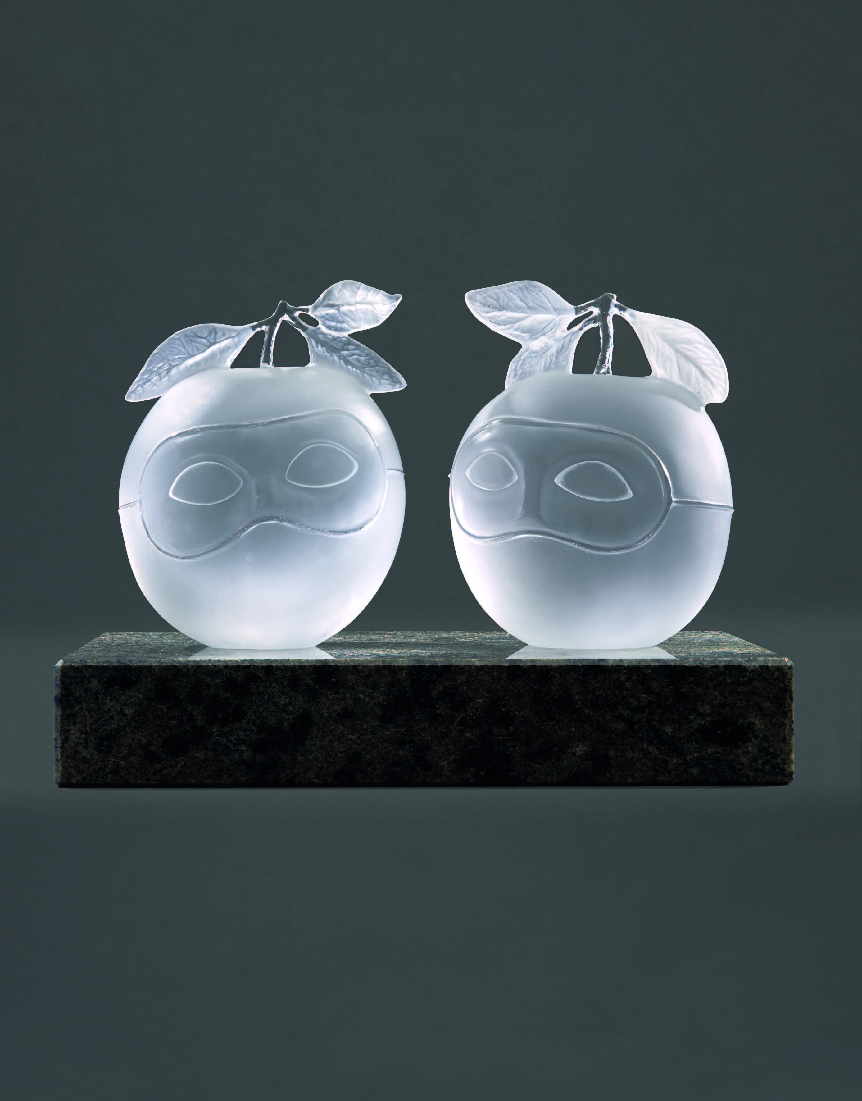 magritte x lalique le pretre marie