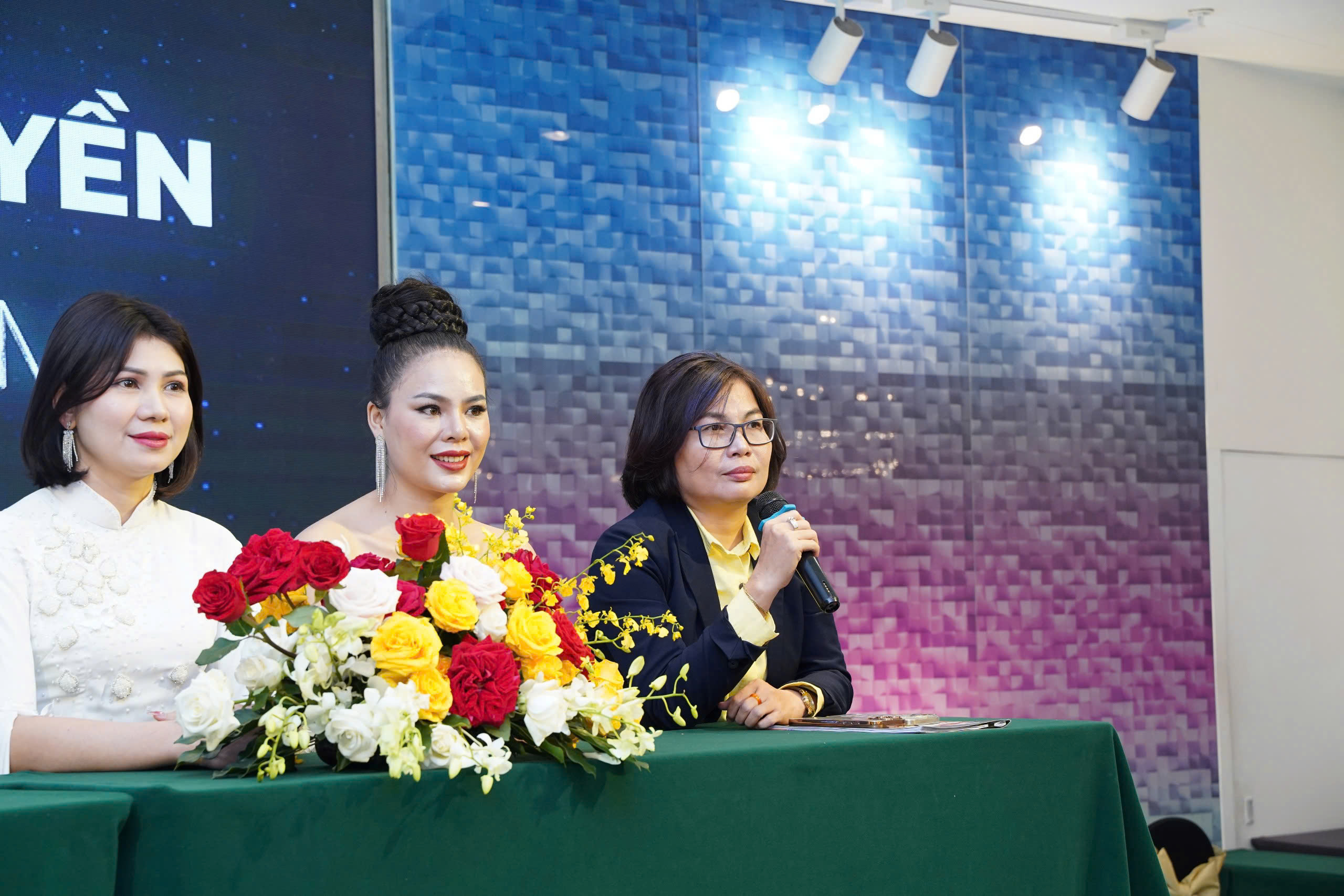 z625208318776090d588a696cae8d0569a42cb3ffc7b1a