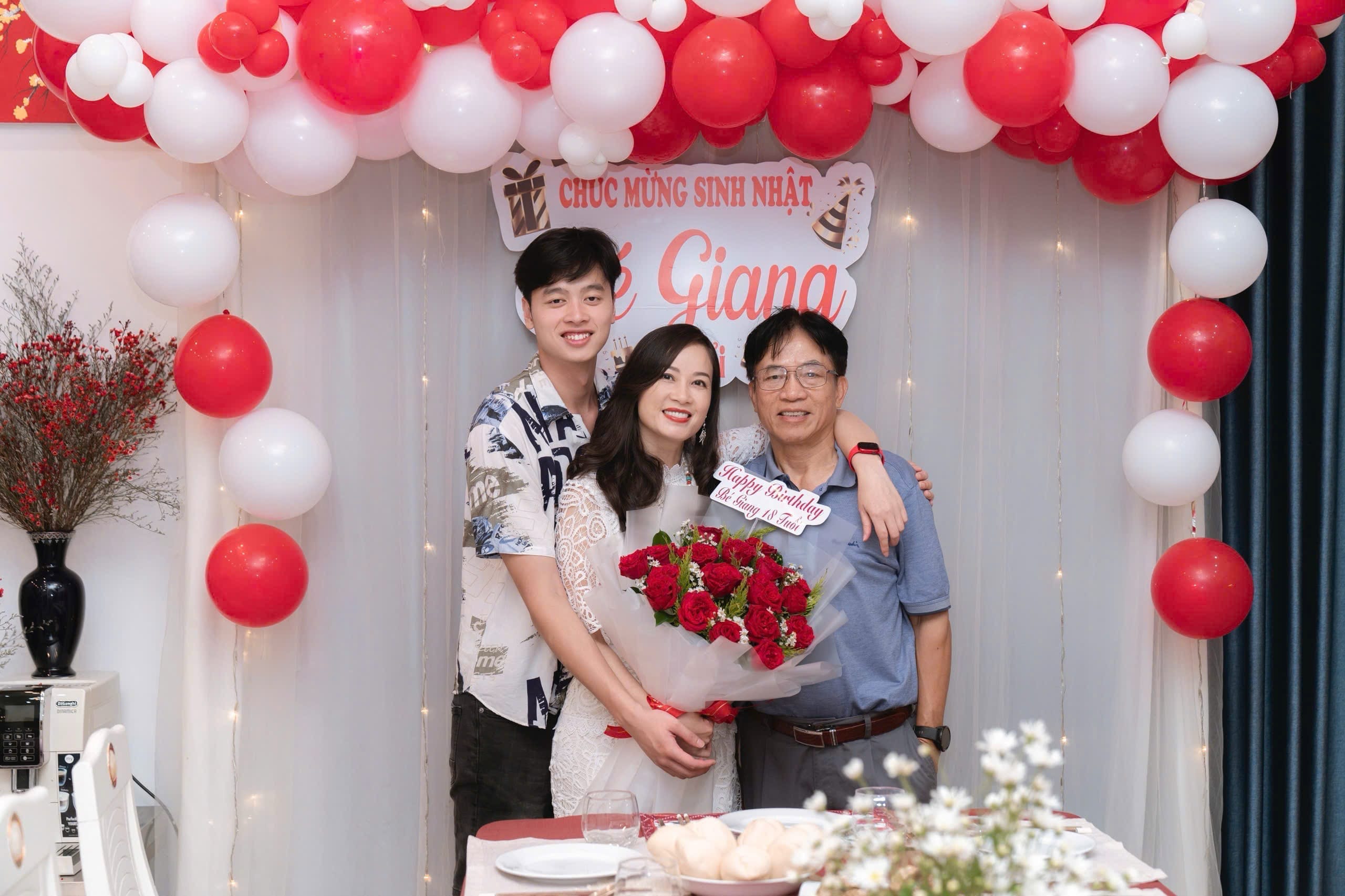 2f65bd65 c71b 41f7 8ca6 0ae6603780f0