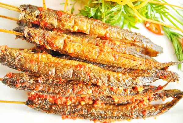 ca keo nuong muoi ot