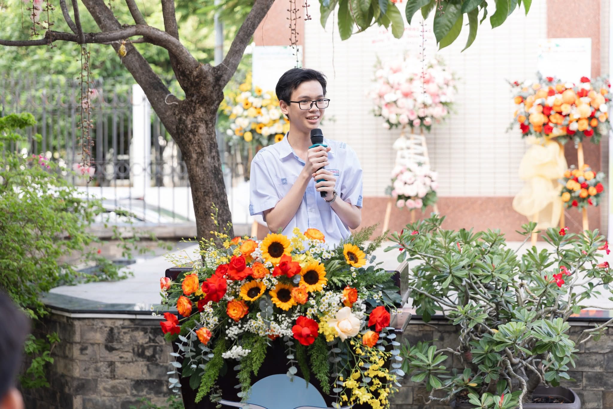 Lộ diện thủ khoa khối B toàn quốc đến từ trường tư thục: Từng ‘ẵm’ 2 giải Nhất môn Toán của thành phố, đạt 1038 điểm trong kỳ thi ĐGNL  