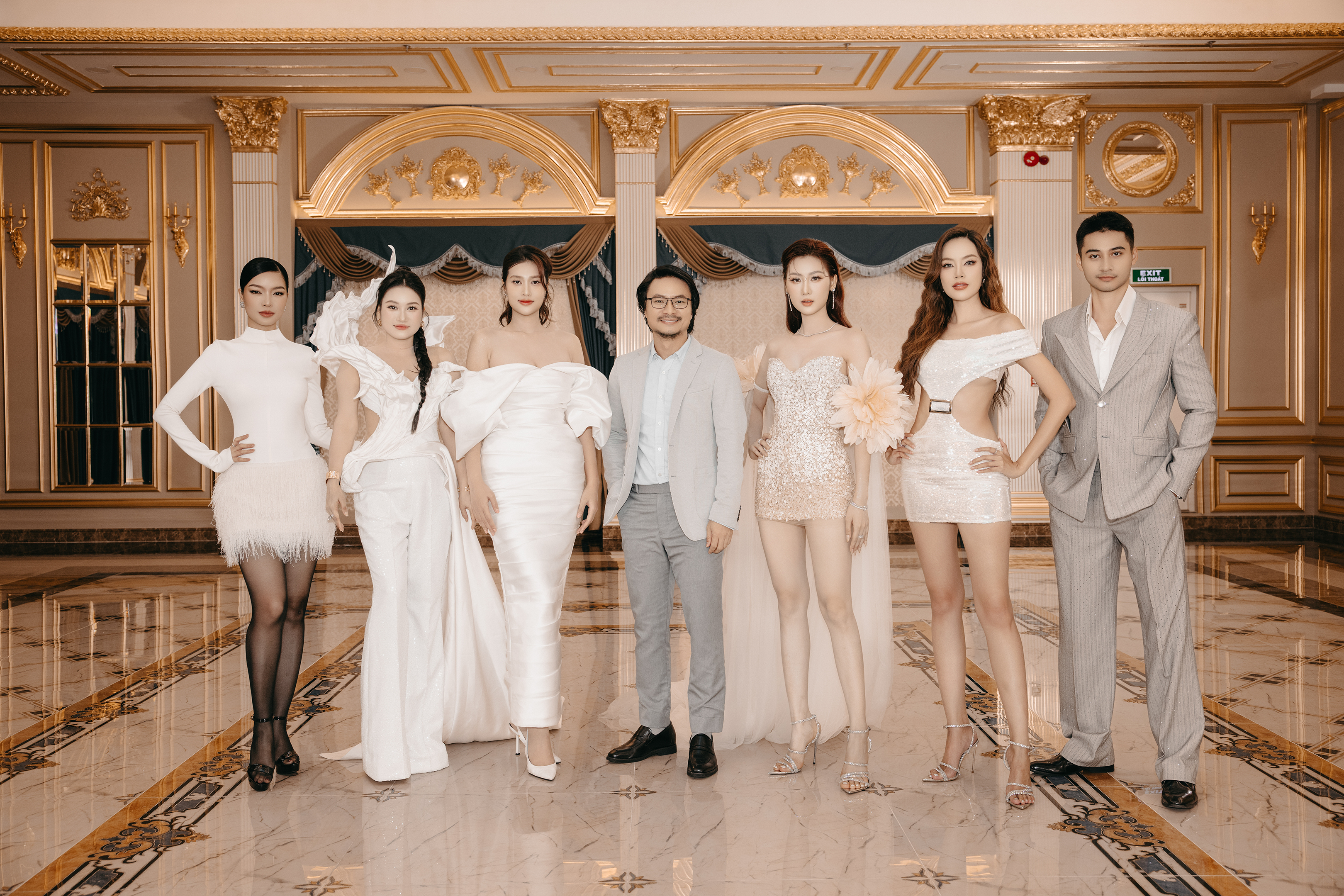 grand shoot grand walk