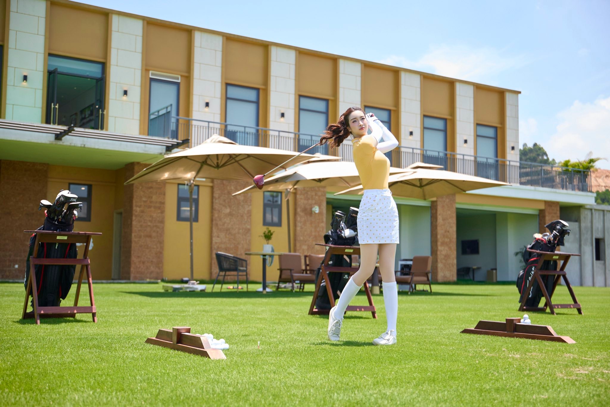 523860367102132729880553596425405089377032986n