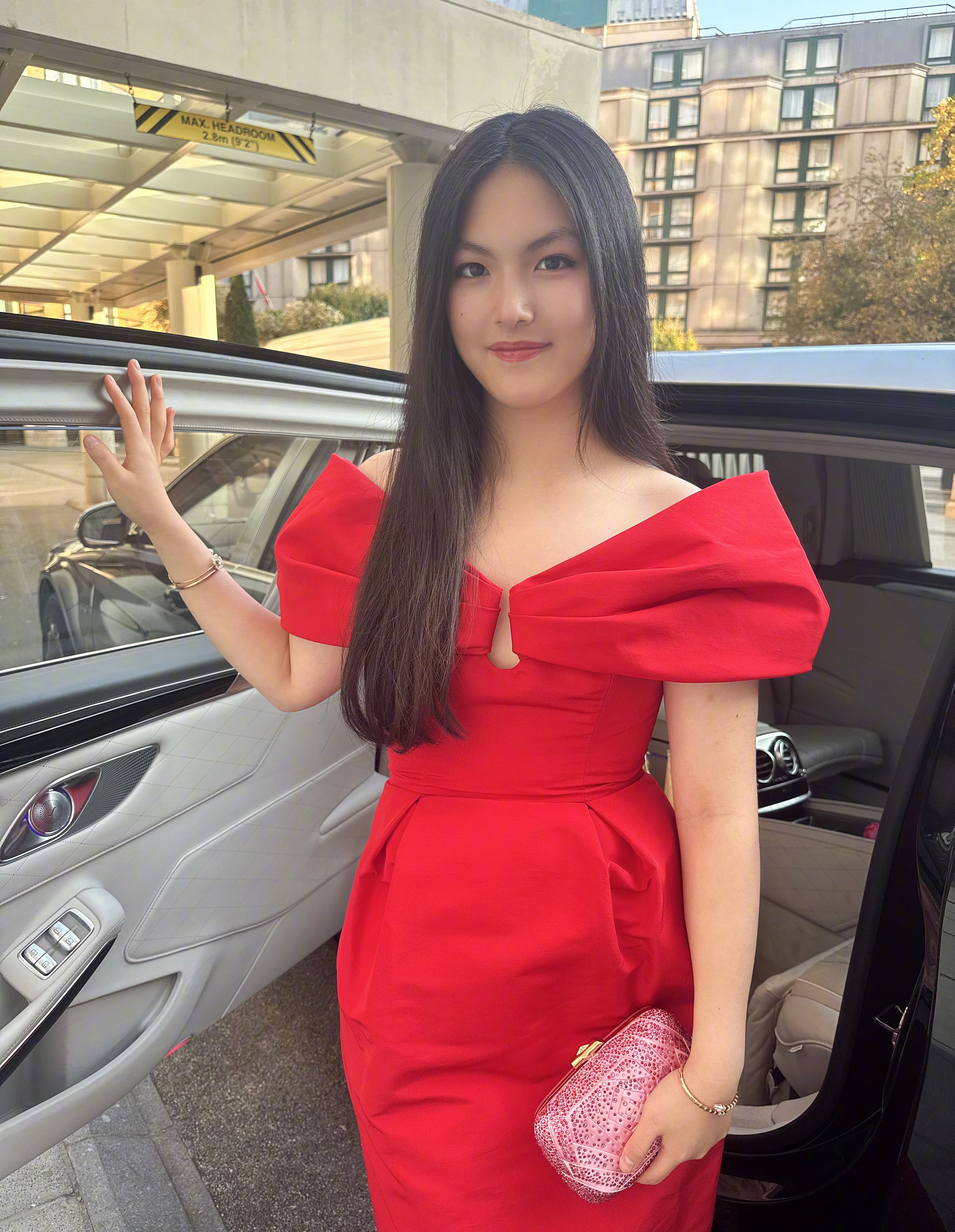 004eaixigy1i6a7ux6m6lj62c0340u0z02