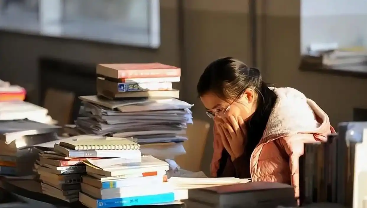 1ad5ad6eddc451da1ebcea88e58b4169d1163294