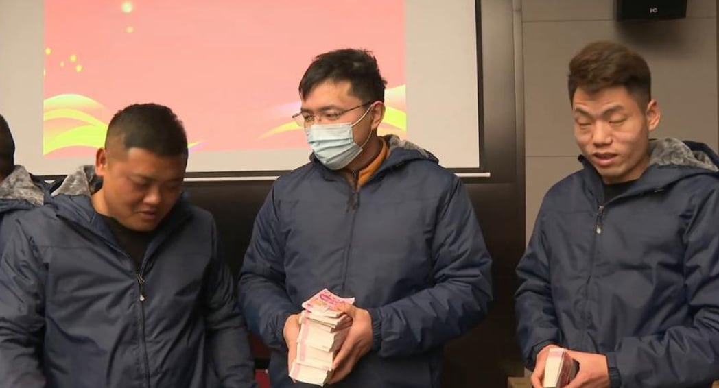 2d483004 35c5 44c5 834a cd59a19c4336