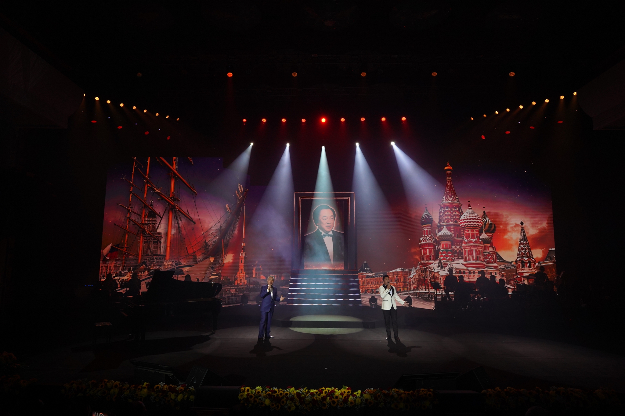 khoanh khac xuc dong khi 3 nghe si hoa giong