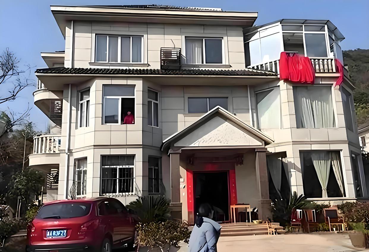 0c27453877b09b360a43fd95d062f962