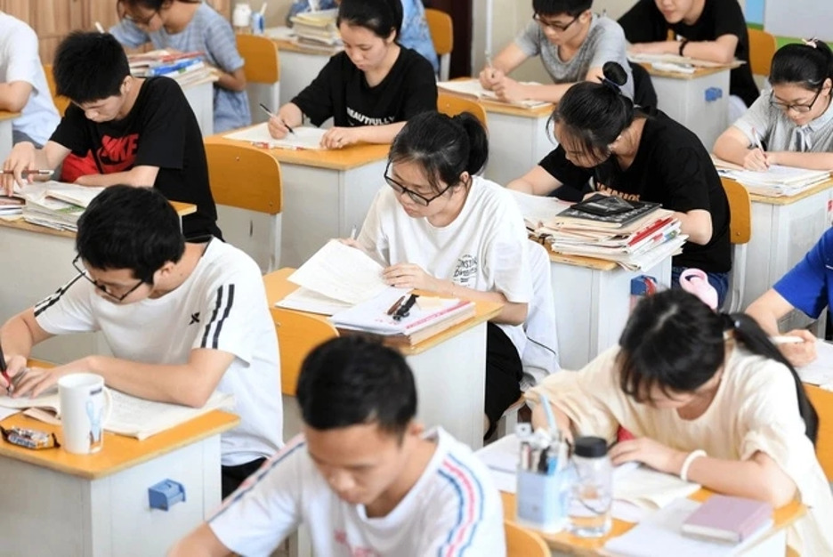 b3 1753542734512 1753542735597404951926