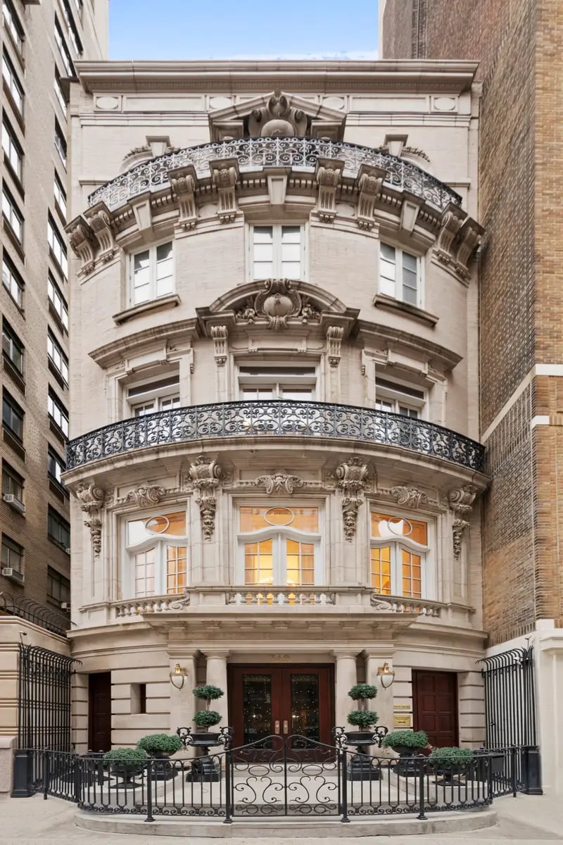 ad71a6ed b7c1 49a3 8dc9 9097ec5ccf97