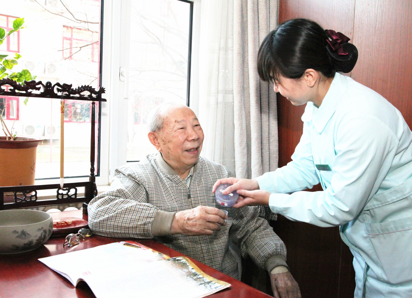 9872038bb3bf5b3d219fd7c894bace03u5 1700463902138 17004639022121029814819