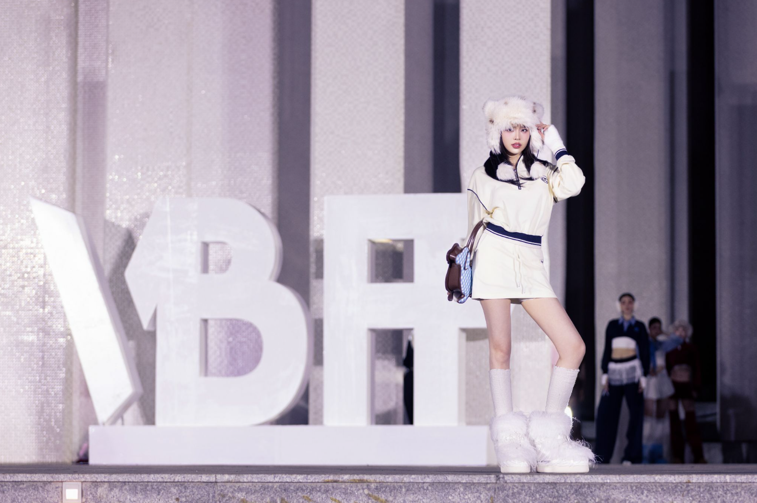 screenshot 2025 12 14 215015