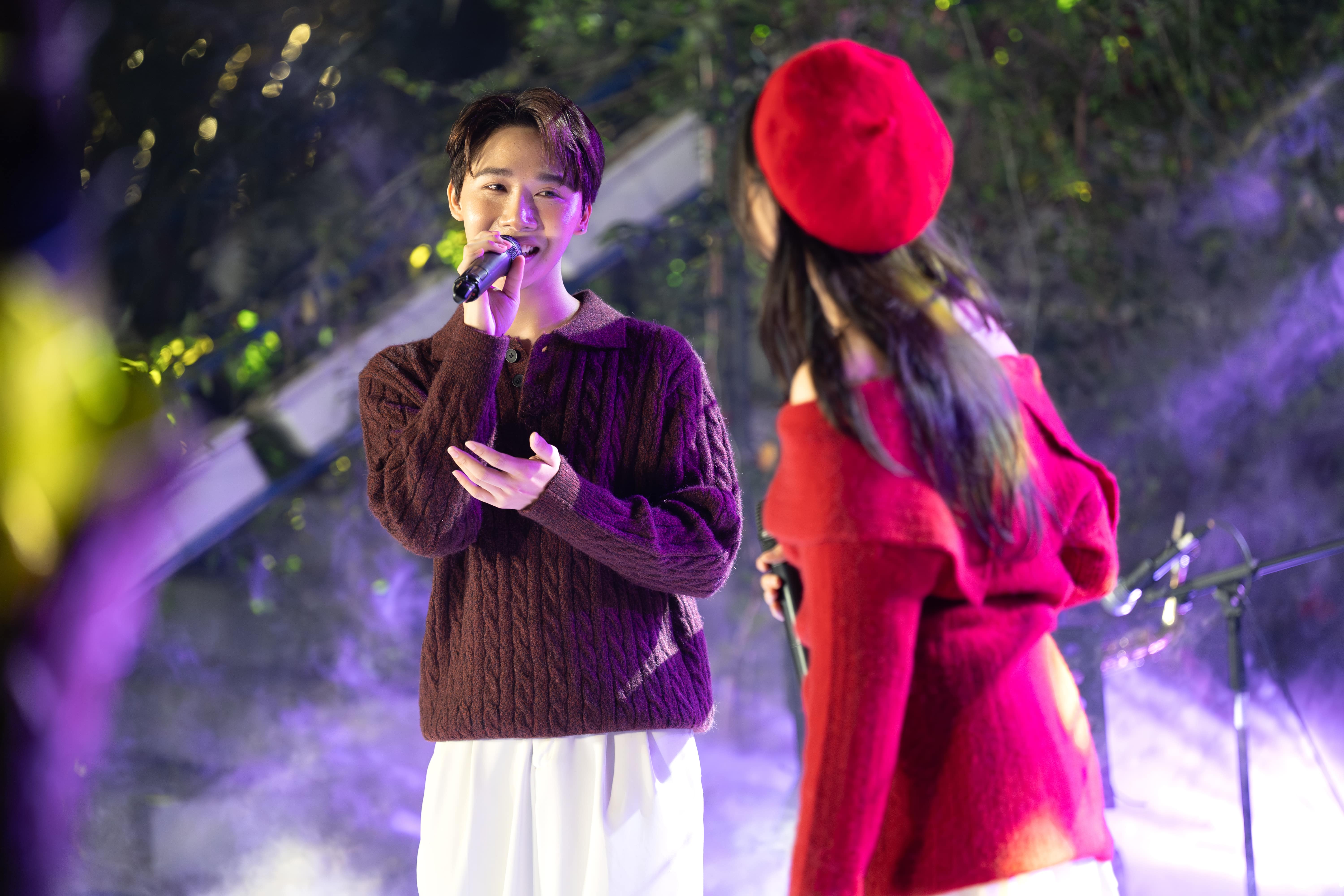 live music thang long christmas tunes min