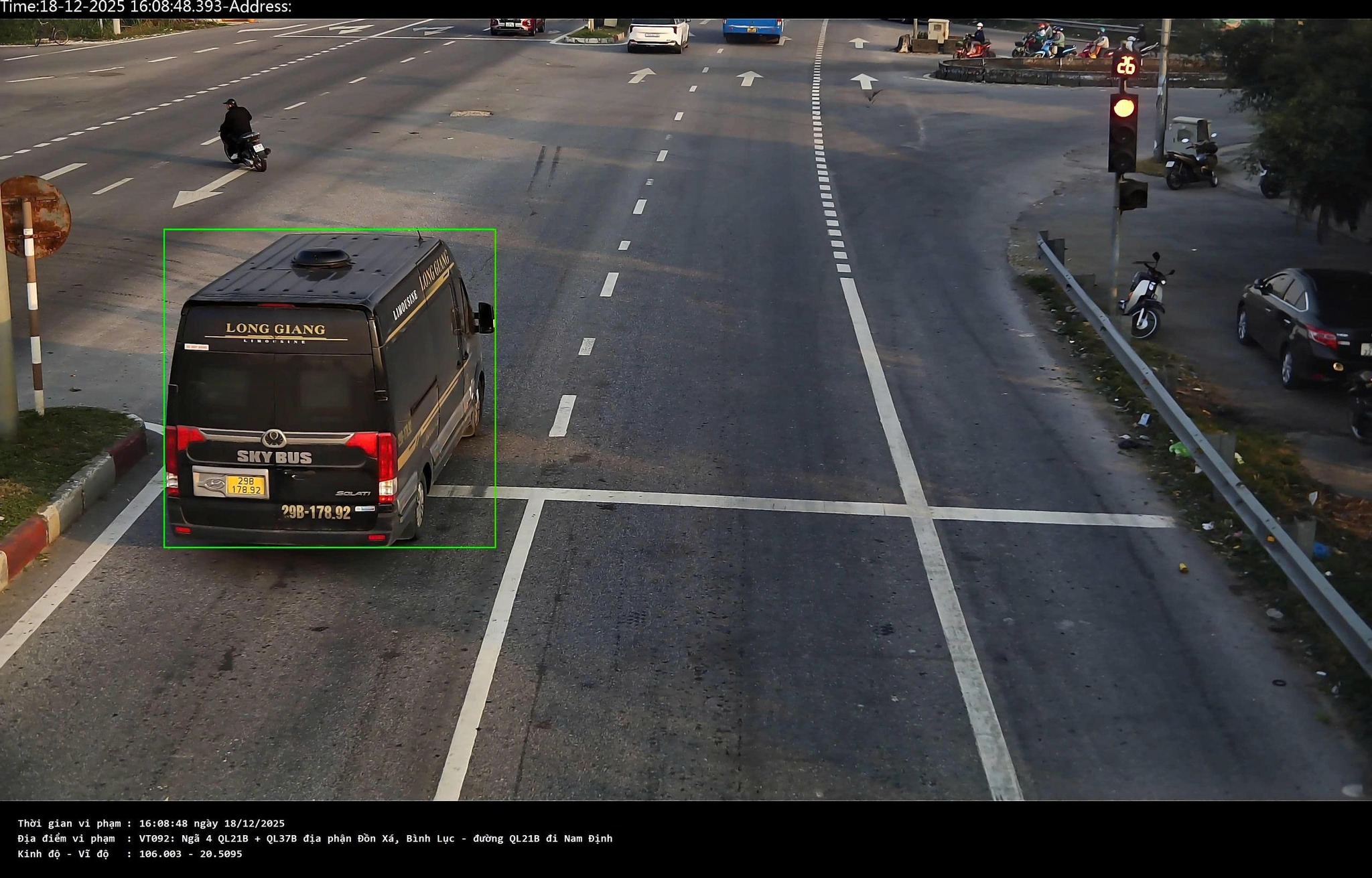 Gần 100 chủ xe vượt đèn đỏ có biển số sau nhanh chóng nộp phạt nguội theo Nghị định 168