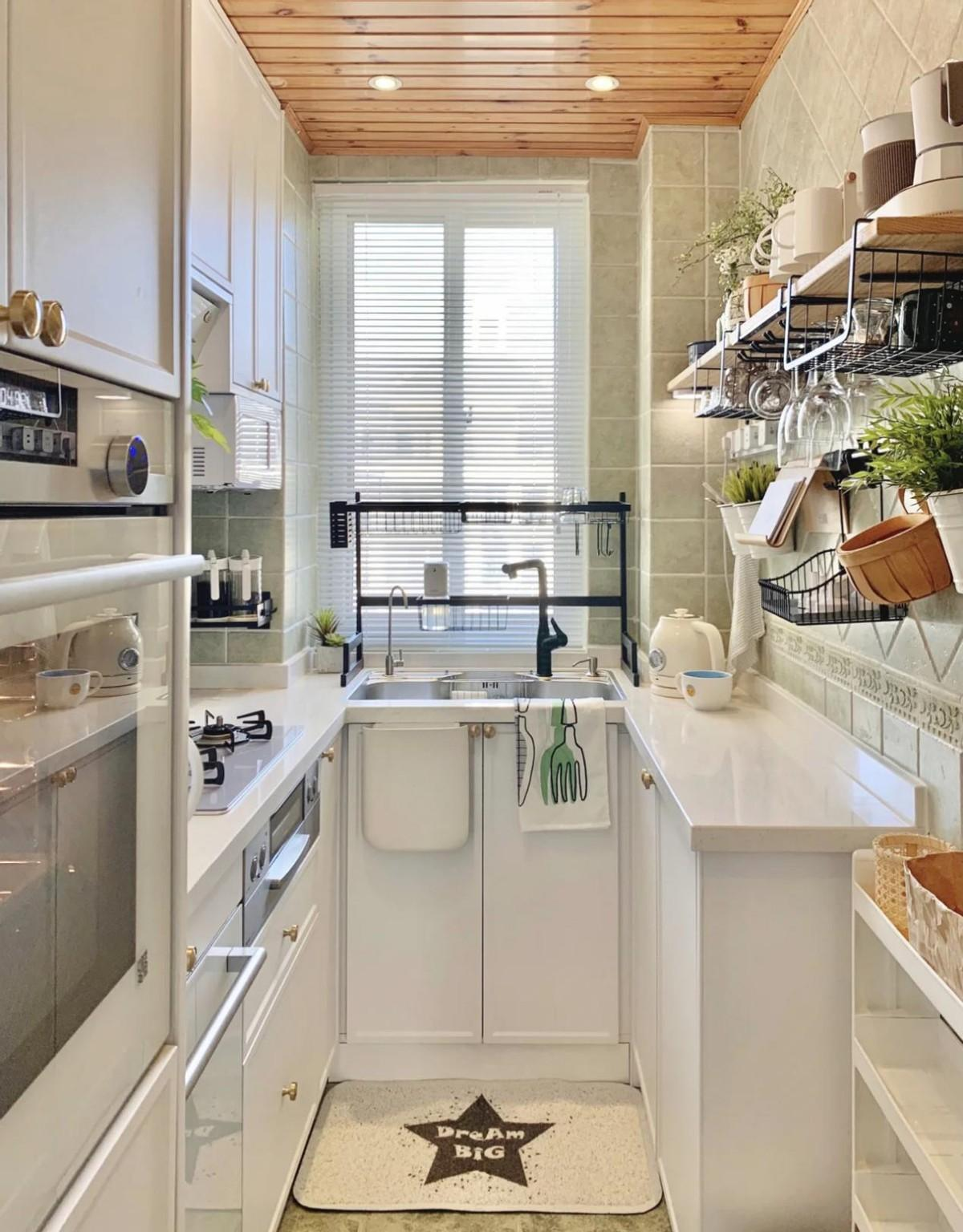 photo 14 17109186578171339198775