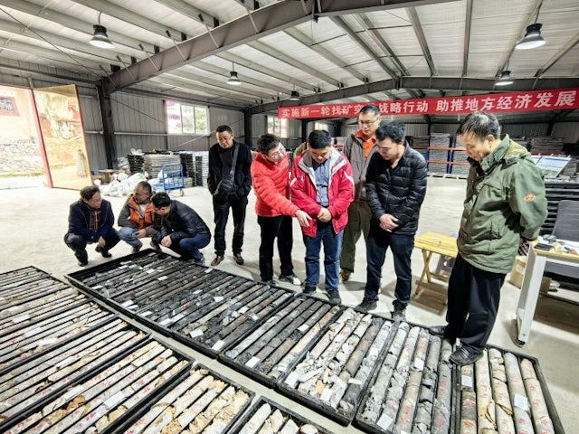 vtvn8xzzovsdl x6enxt34t6yvx1l7cm3ojwv96ccfc