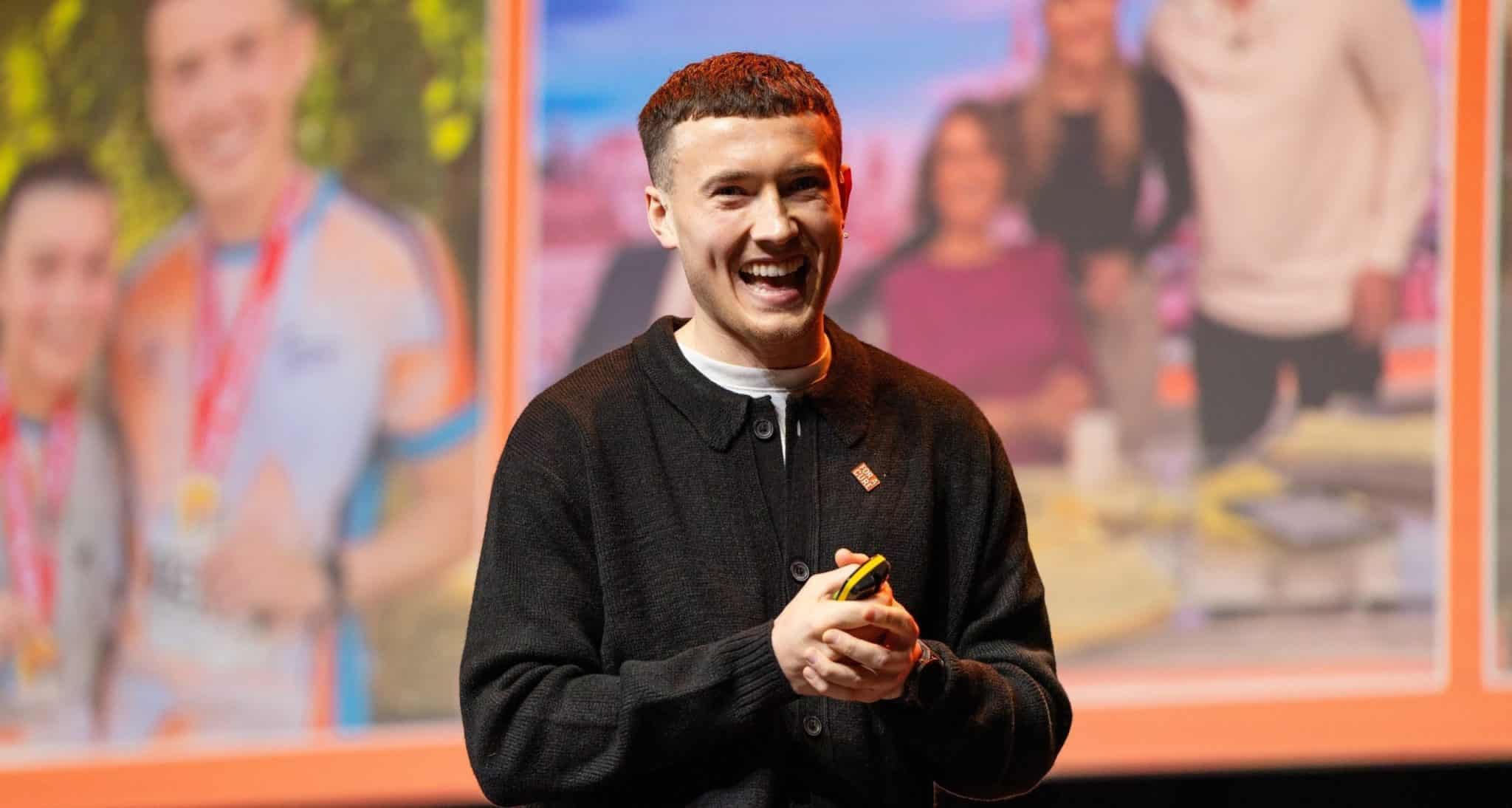 jordan adams speaking at the 2024 alzheimers research uk conference in liverpool 2 1 scaled