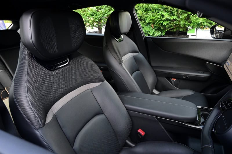 mazda cx 6e ra mat gan viet nam 4