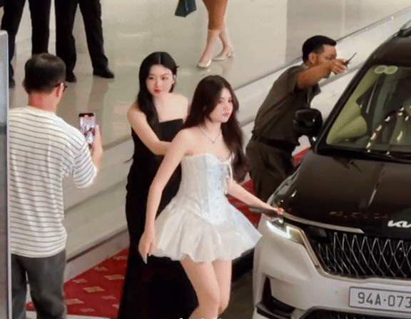 ezgif 5 ed6dff4ee4 1722337880041875773101 1722339395863 1722339395961451656362 17331374322911826245753