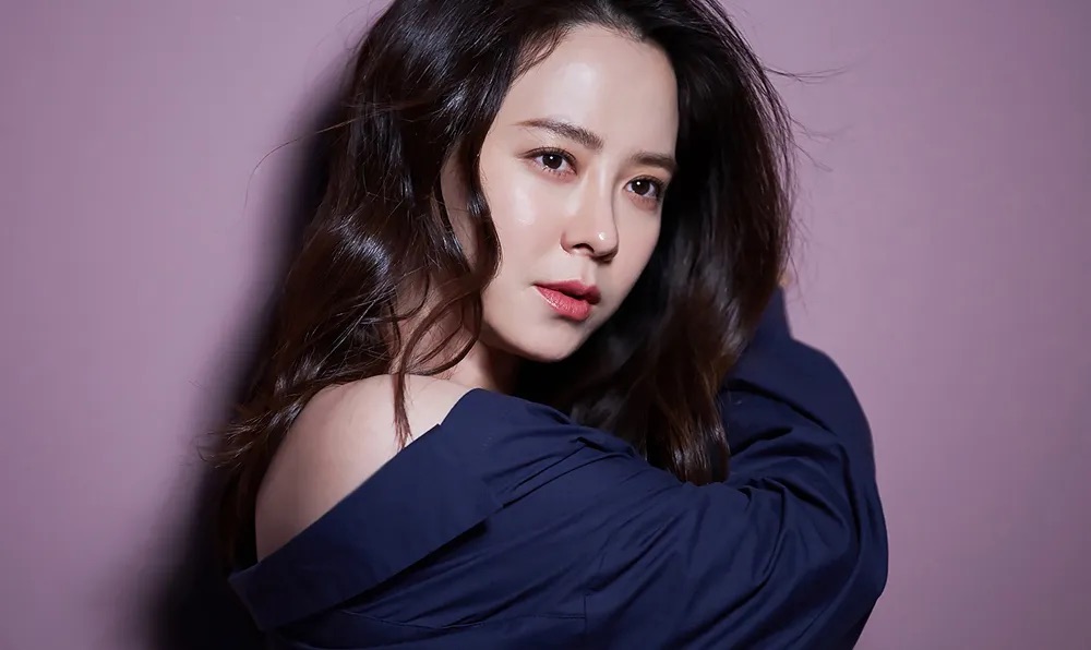 song ji hyo