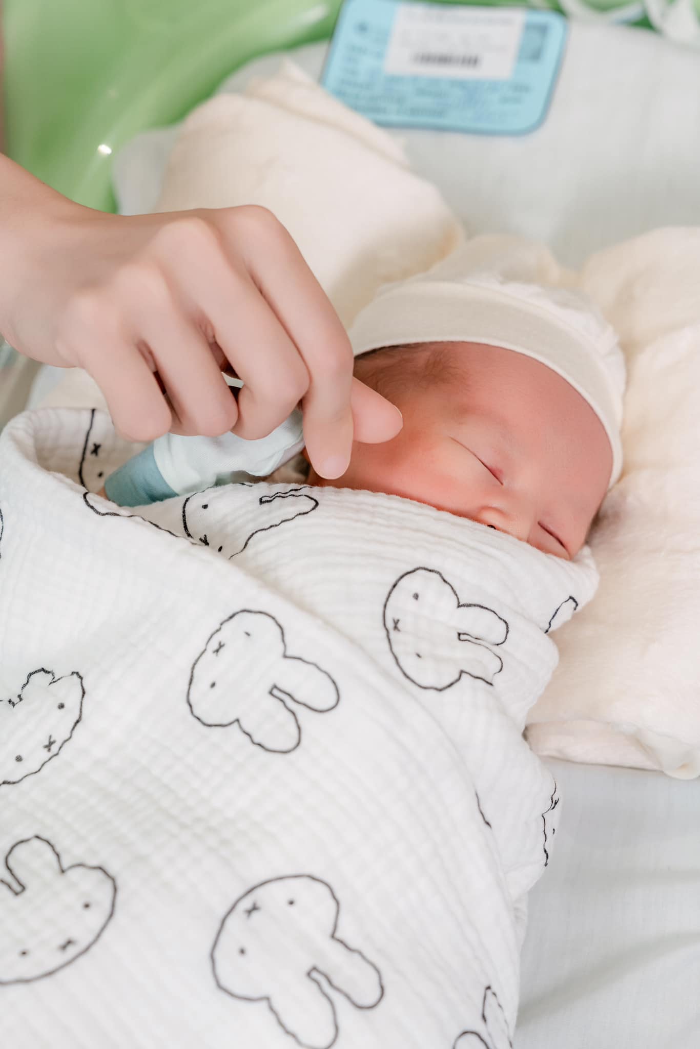 47458689711540007427487604004325100043761815n