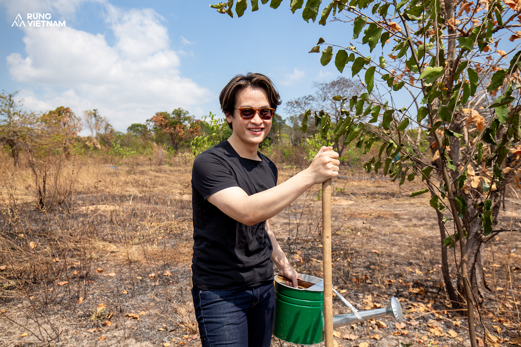 ha anh tuan 8928 1726116081379 172611608154073837294 1737943098398144695354