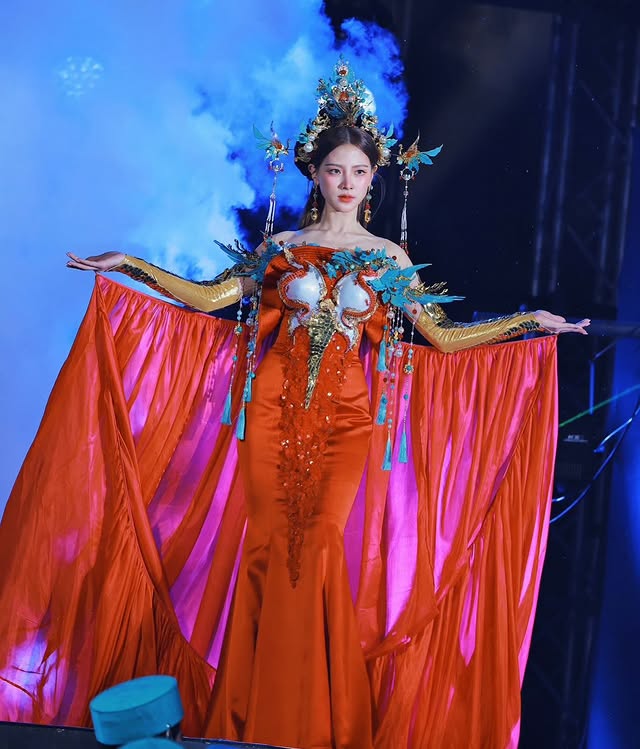 baifernbah475453905184860205390478668179555579333710205n