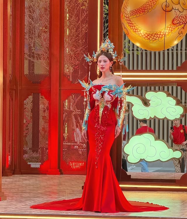 baifernbah475578329184860205270478666286304161186269154n